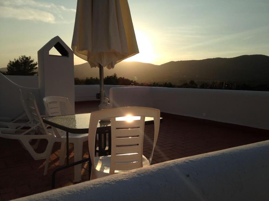 Casa En Ibiza Con Vistas Increibles En Es Figueral Villa Exterior foto